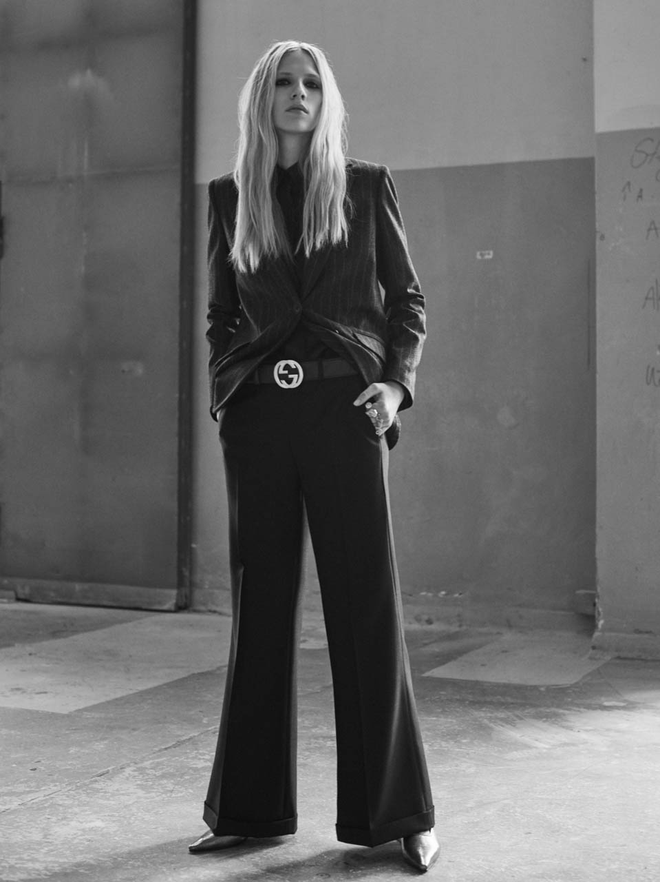 THF — Blazer & Shirt Pallas Paris Pants & Belt Gucci @ Matchesfashion Shoes Ganni Ring Vibe Harsløf