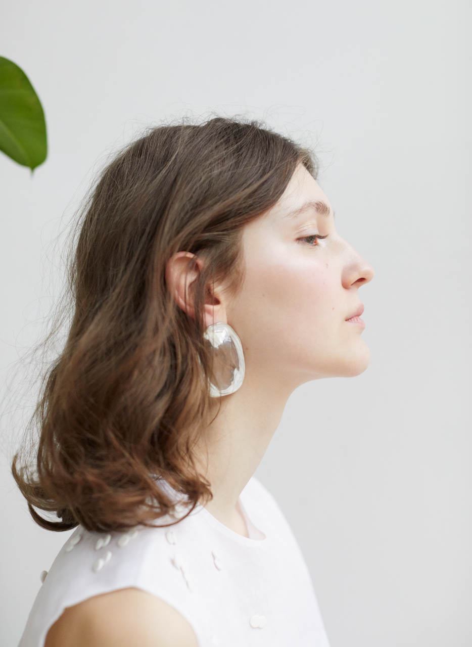 Don’t Sleep Don’t Dream — Top Hien Le Earrings Xenia Bous